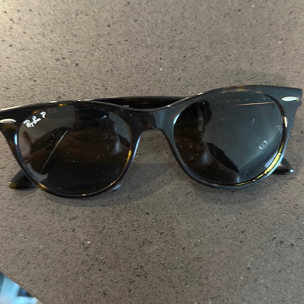 Polarized Rayban wayfarer 2